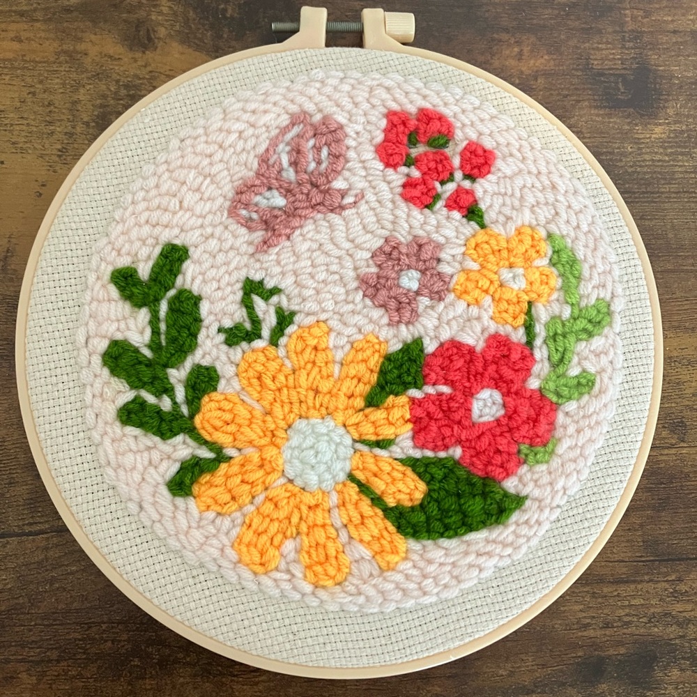 Floral Embroidery Hoop Art, Punch Needle